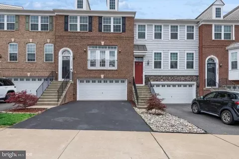 16637 Danridge Manor Dr, Woodbridge, VA 22191