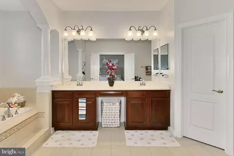 11713 Robert E Lee Dr, Bristow, VA 20136 photo 29