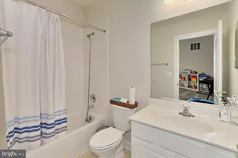 11713 Robert E Lee Dr, Bristow, VA 20136 photo 46