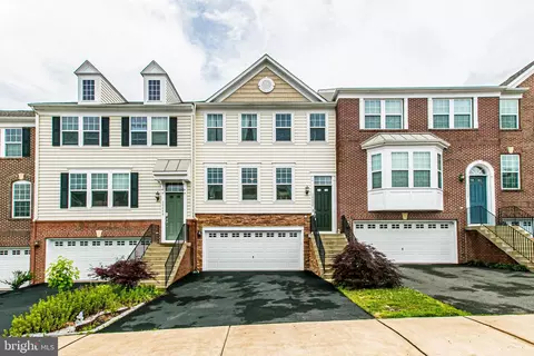 16666 Danridge Manor Dr, Woodbridge, VA 22191
