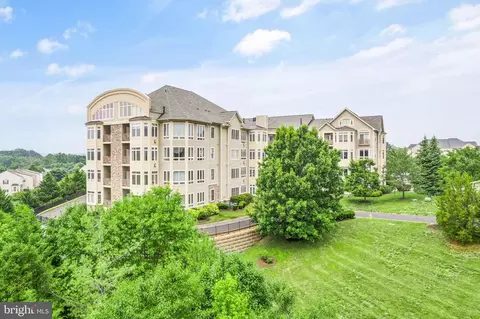 1601 Ladue Ct #307, Woodbridge, VA 22191