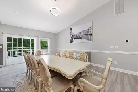 7330 Carver Rd, Gainesville, VA 20155 photo 9