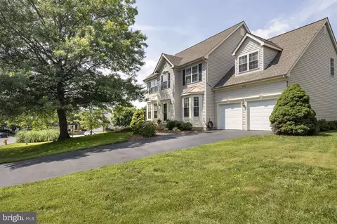 6944 Jockey Club Ln, Haymarket, VA 20169