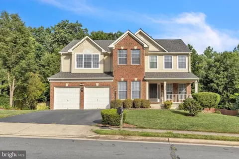 2923 Medford Dr, Dumfries, VA 22026
