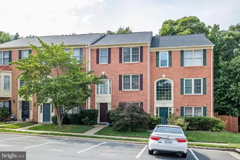 12742 Sidney Way, Woodbridge, VA 22192