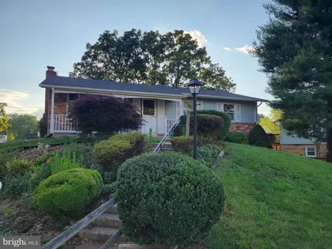 7654 Wesley Rd, Manassas, VA 20109 photo 2