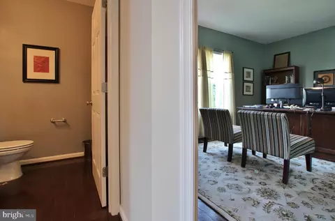 3208 Lost Pond Ct, Triangle, VA 22172 photo 11