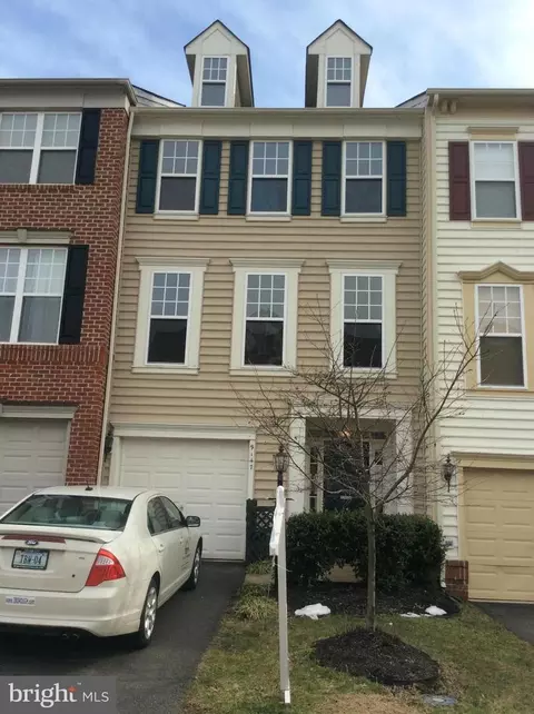 9147 Ribbon Falls Loop, Bristow, VA 20136