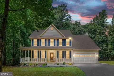 16122 Crusade Ct, Haymarket, VA 20169