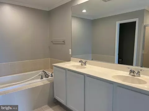9090 Ribbon Falls Loop, Bristow, VA 20136 photo 20
