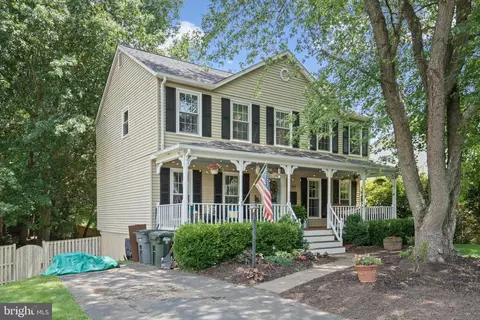 13361 Pelican Rd, Woodbridge, VA 22193