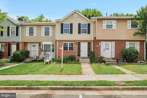 15061 Cherrydale Dr, Woodbridge, VA 22193