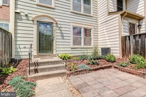 10444 Rapidan Ln, Manassas, VA 20109