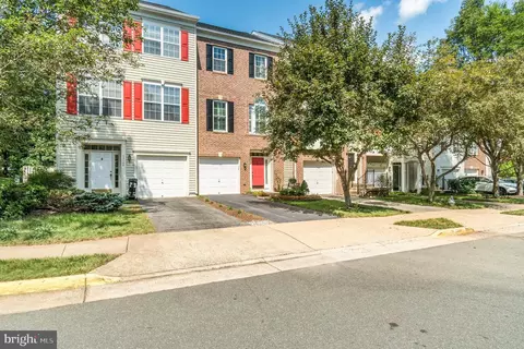 10166 Pale Rose Loop, Bristow, VA 20136