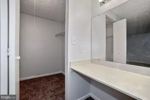 3668 Wharf Ln, Triangle, VA 22172 photo 13