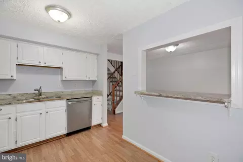 3668 Wharf Ln, Triangle, VA 22172 photo 18