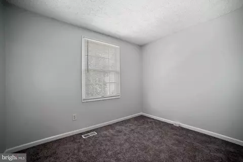 3668 Wharf Ln, Triangle, VA 22172 photo 22