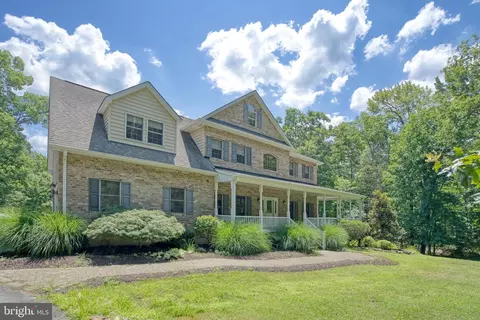 1971 Mountain Rd, Haymarket, VA 20169