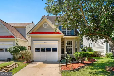 6151 Tamborine Ct, Woodbridge, VA 22193