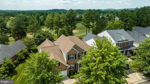 5348 Trevino Dr, Haymarket, VA 20169