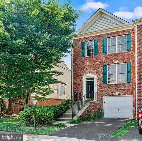 6306 Cullen Pl, Haymarket, VA 20169