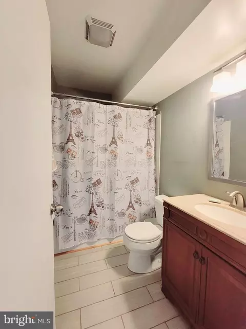 10907 Postern Ct, Manassas, VA 20109 photo 15