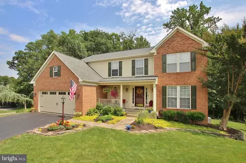 1613 Whistling Swan Way, Woodbridge, VA 22191