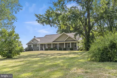 10410 Reid Ln, Nokesville, VA 20181