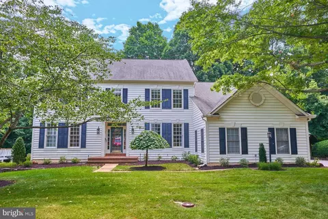 14241 Clubhouse Rd, Gainesville, VA 20155