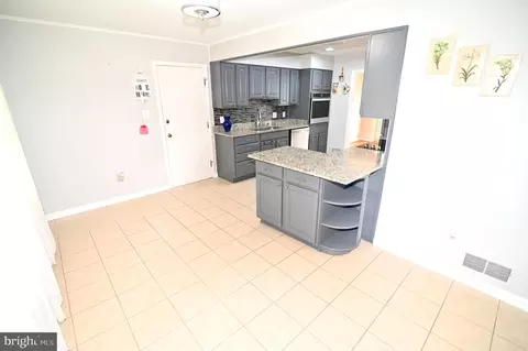 7518 Todd Pl, Manassas, VA 20109 photo 14