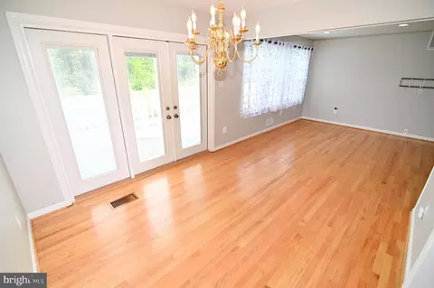 7518 Todd Pl, Manassas, VA 20109 photo 15