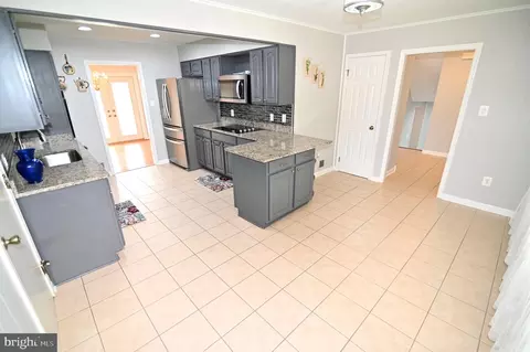 7518 Todd Pl, Manassas, VA 20109 photo 13