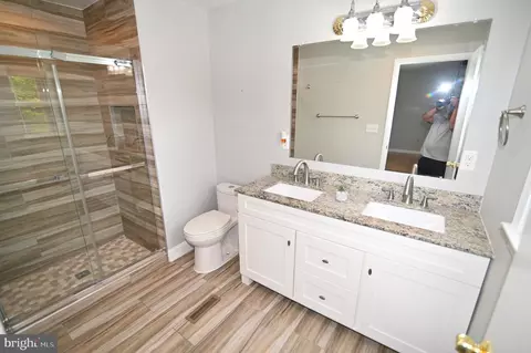 7518 Todd Pl, Manassas, VA 20109 photo 32