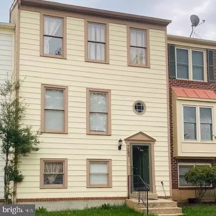 7383 Emerald Dr, Manassas, VA 20109