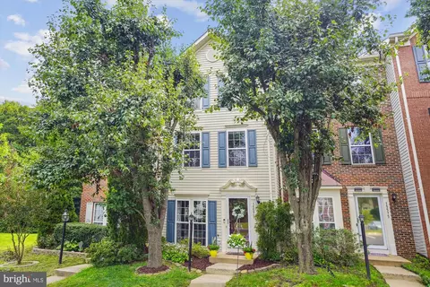 15571 Three Otters Pl, Manassas, VA 20112