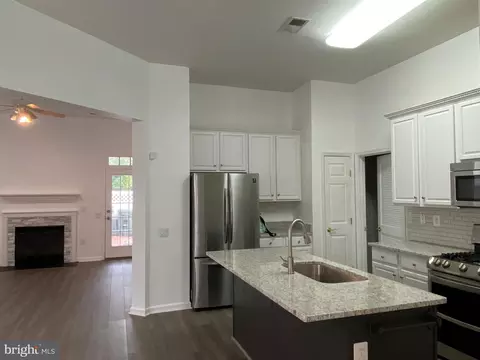 12835 Dunbarton Dr, Bristow, VA 20136 photo 16