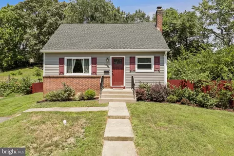 1414 D St, Woodbridge, VA 22191