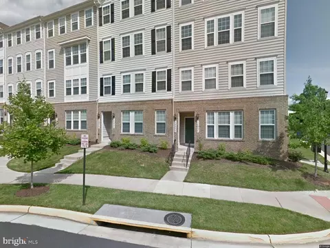 14858 Mason Creek Cir, Woodbridge, VA 22191