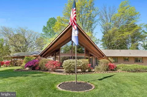 9551 Fostern Ln, Manassas, VA 20112