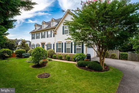3604 Serendipity Rd, Woodbridge, VA 22193