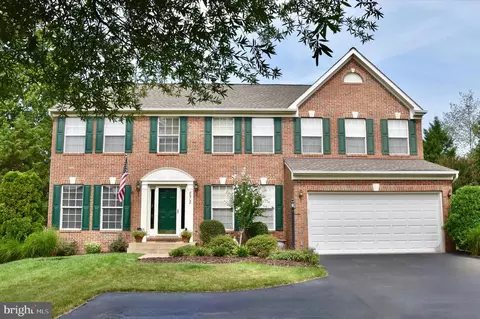 8908 Telford Ct, Bristow, VA 20136