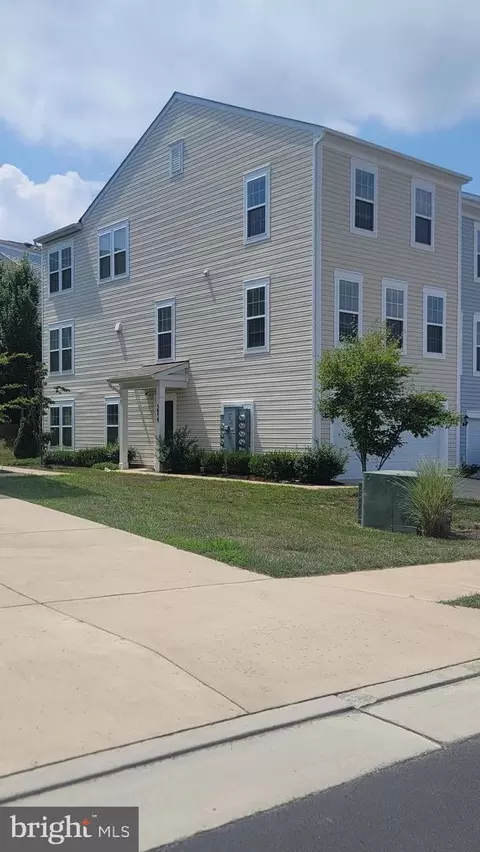 3939 Madden Way, Dumfries, VA 22026
