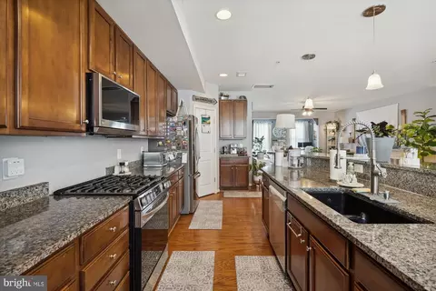 7774 Cedar Branch Dr, Gainesville, VA 20155 photo 12
