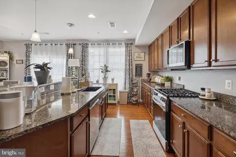 7774 Cedar Branch Dr, Gainesville, VA 20155 photo 15