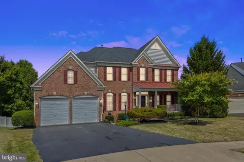 14516 Rainer Heights Ct, Haymarket, VA 20169