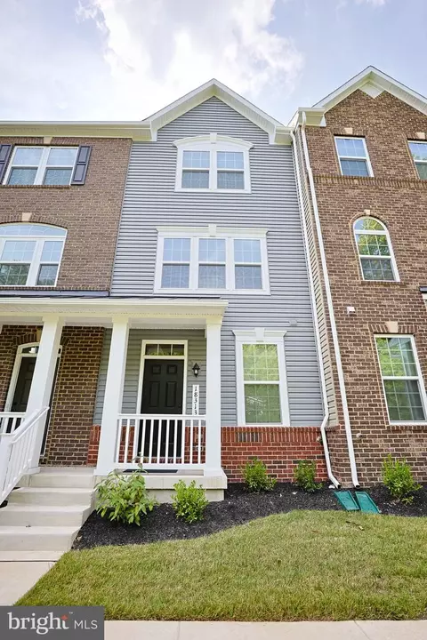 18313 Reaper Hill Ct, Triangle, VA 22172