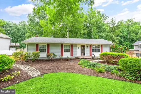 6993 Champs Mill Ct, Manassas, VA 20112