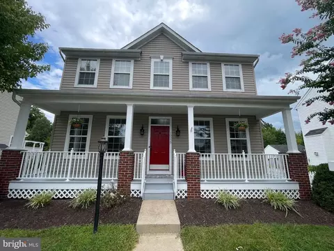 10229 Peel Ring Pl, Bristow, VA 20136