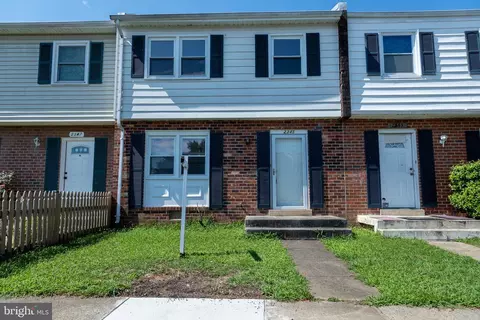 2345 Mcclellan Ct, Dumfries, VA 22026 photo 5
