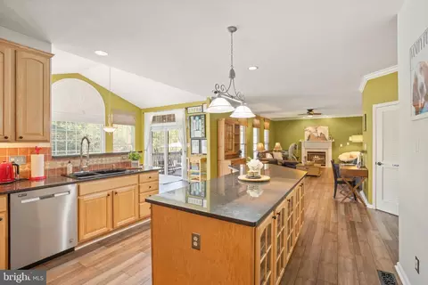 13608 Morris Ct, Gainesville, VA 20155 photo 18